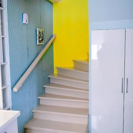 Kuci, Drobonik 빌라