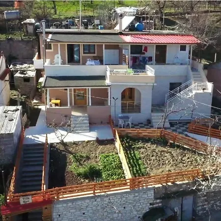 Kuci, Drobonik 빌라
