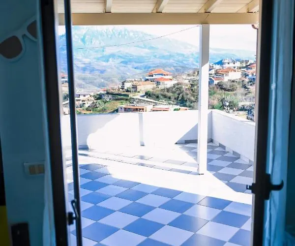 Villa Kuci, Drobonik