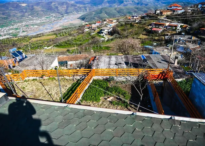 Kuci, Drobonik Villa *