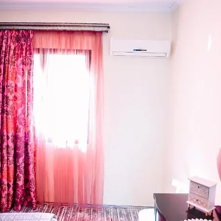 Kuci, Drobonik Villa Berat