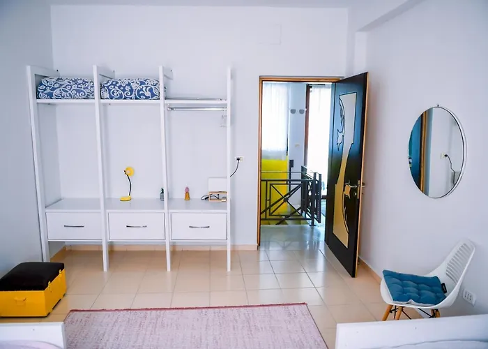 Villa Kuci, Drobonik Berat